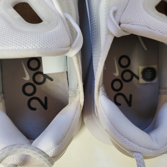 Nike Air Max 2090 Men's Sneaker Size 7/ Women's 9 Athletic - Picture 8 of 10